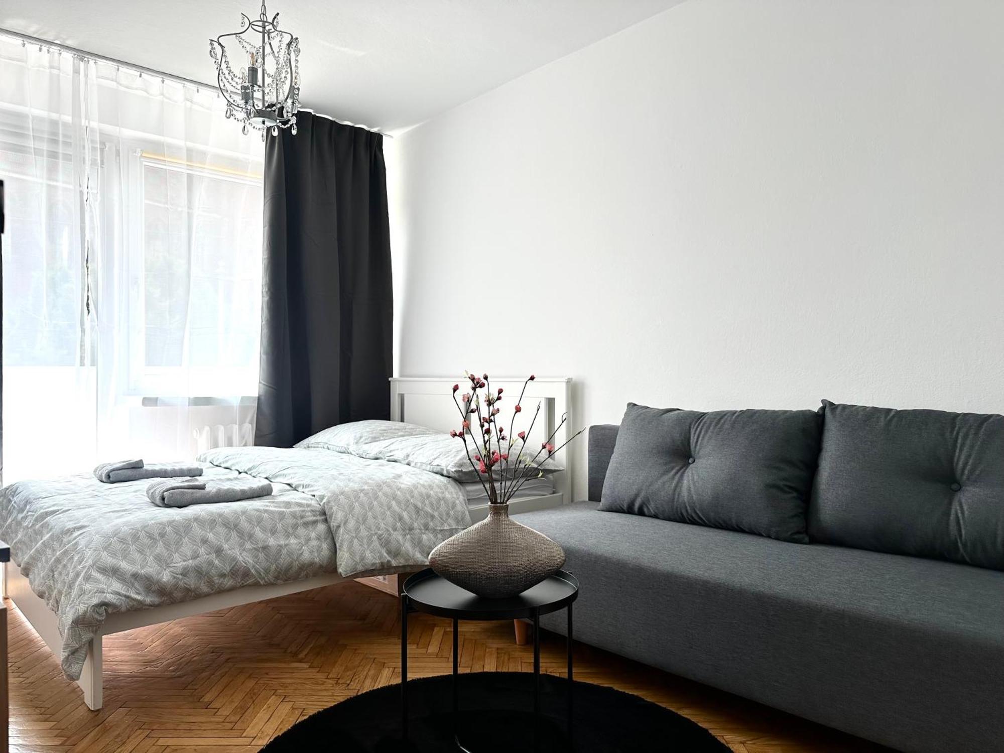 Wita Stwosza Apartment - Self Check-In 20H Wroclaw Dış mekan fotoğraf